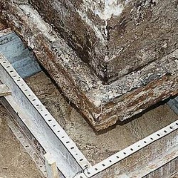 Izolacja podbicia fundamentów 