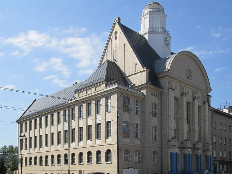 WIKIPEDIA Akademia Ekonomiczna